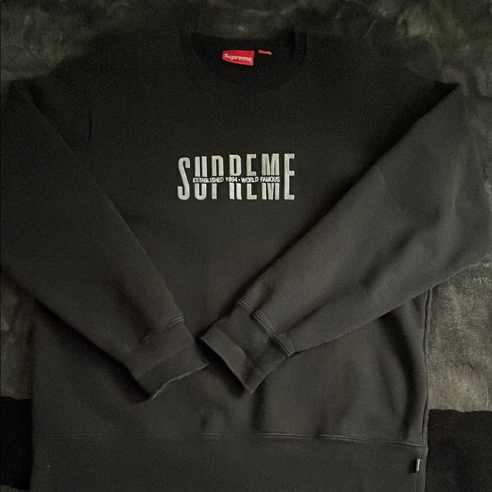 Supreme Black Crewneck Sweater